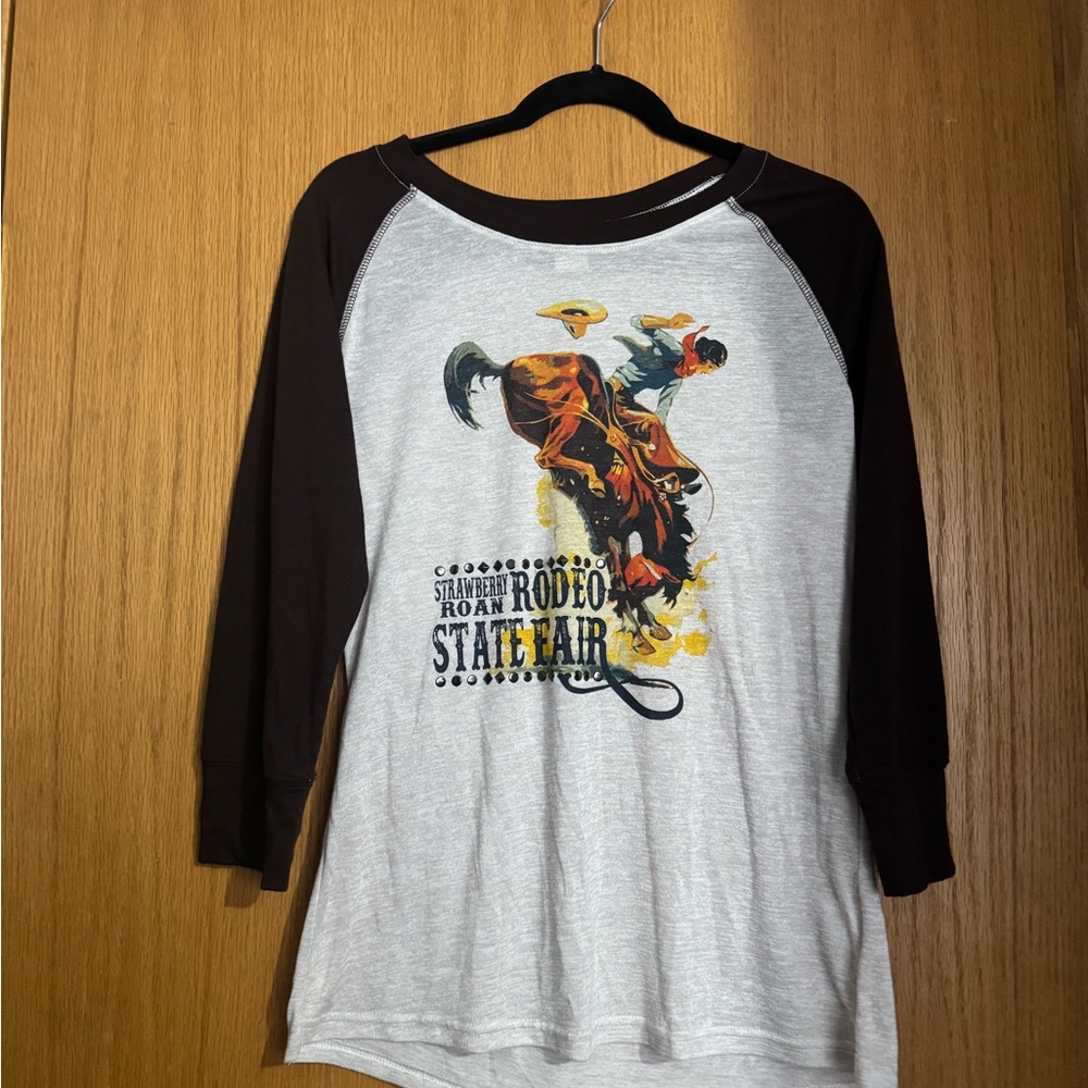 Ariat Gray and Black Long Sleeve Tee